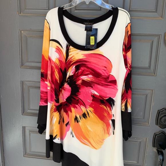 New with Tags Eva Varro Multi color Tunic - Picture 2 of 9